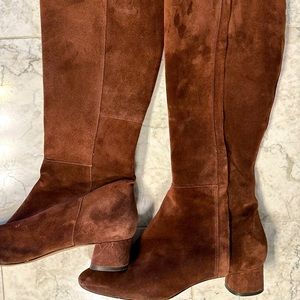 Beautiful Nine West Leather Boots!